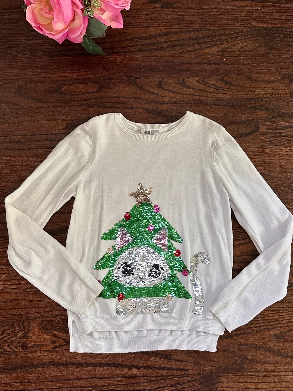 H&M flippy sequin holiday cat sweater, size 8-10Y